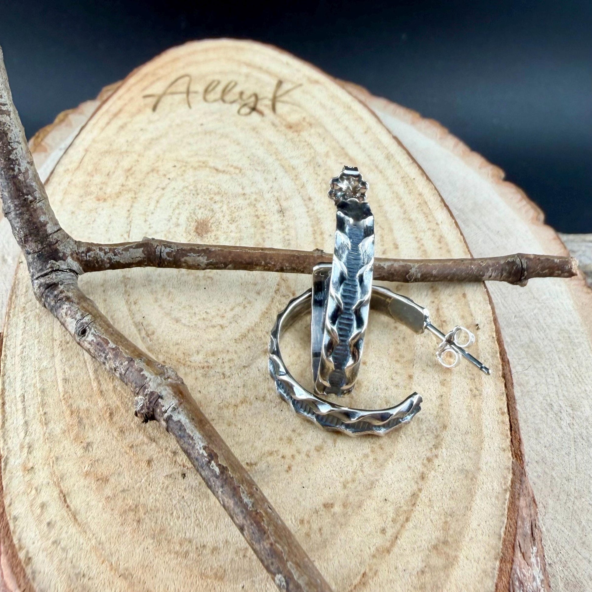 Sterling Silver Hoop Earrings • Ridged Linear Pattern Hoops • Push‑Back Post Style