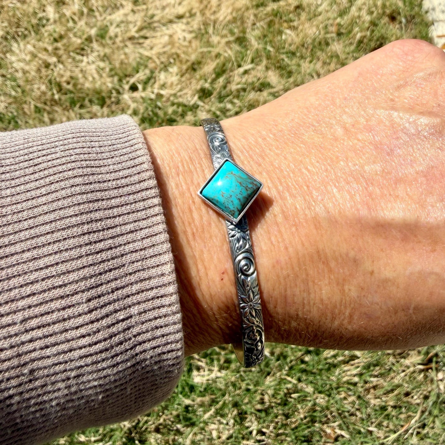 Kingman Turquoise Daisy Cuff Bracelet | Sterling Silver Floral Jewelry | Handmade Southwestern Style
