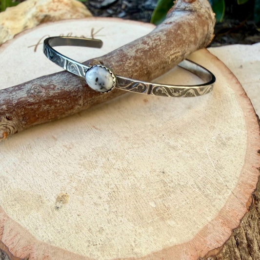 White Buffalo Cuff Bracelet • Sterling Silver • 8×10mm Oval Stone • Southwestern Jewelry