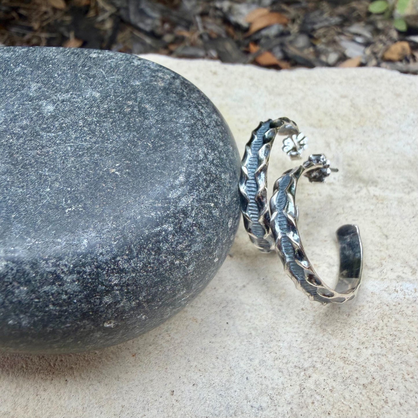 Sterling Silver Hoop Earrings • Ridged Linear Pattern Hoops • Push‑Back Post Style