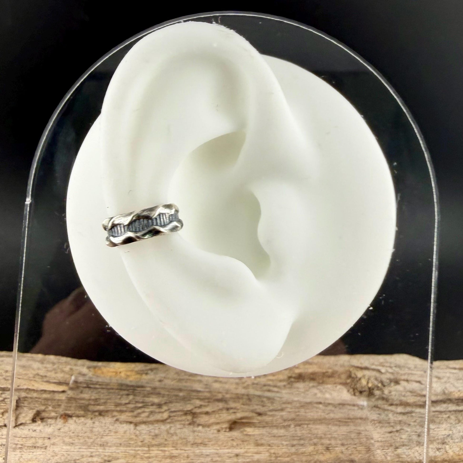 Sterling Silver Ridged Ear Cuff • Textured Conch Cuff • No Piercing