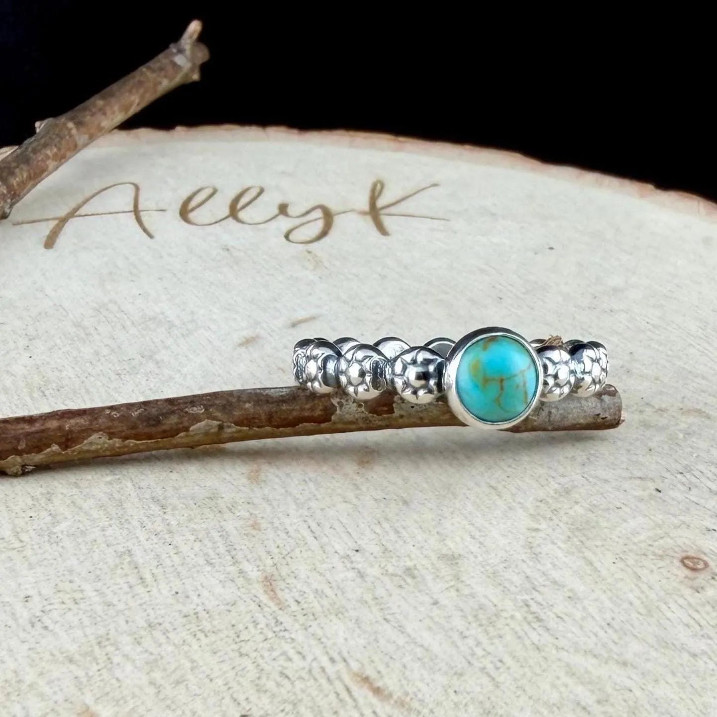 Kingman Turquoise Sterling Silver Ring • 6mm Cabochon • Floral Daisy Band • 925 Jewelry