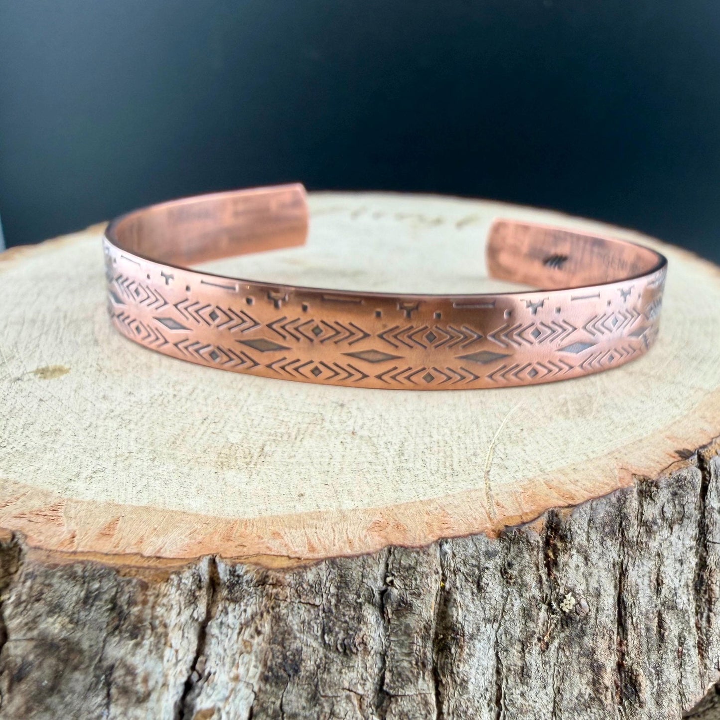 Southwest Copper Cuff • Hand‑Forged Raw Copper Bracelet • Western Pattern
