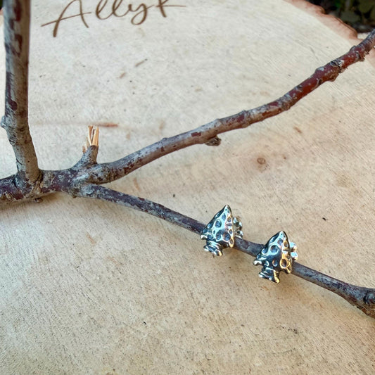 Sterling Silver Arrowhead Studs • Oxidized Western Earrings • Minimal Everyday Posts