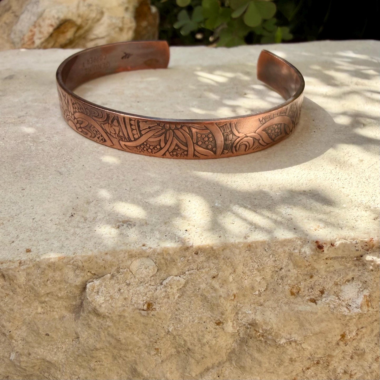 Southwest Floral Copper Cuff • Hand‑Forged Raw Copper Bracelet • Flower Doodle Pattern