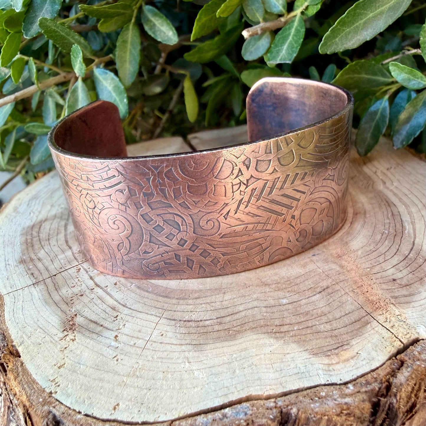 Retro Floral Embossed Copper Cuff • Rustic Raw Copper Bracelet • Hand‑Forged Southwestern Jewelry
