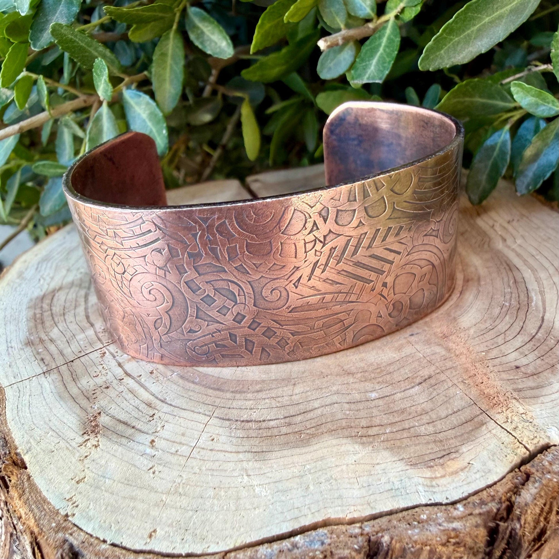 Retro Floral Embossed Copper Cuff • Rustic Raw Copper Bracelet • Hand‑Forged Southwestern Jewelry