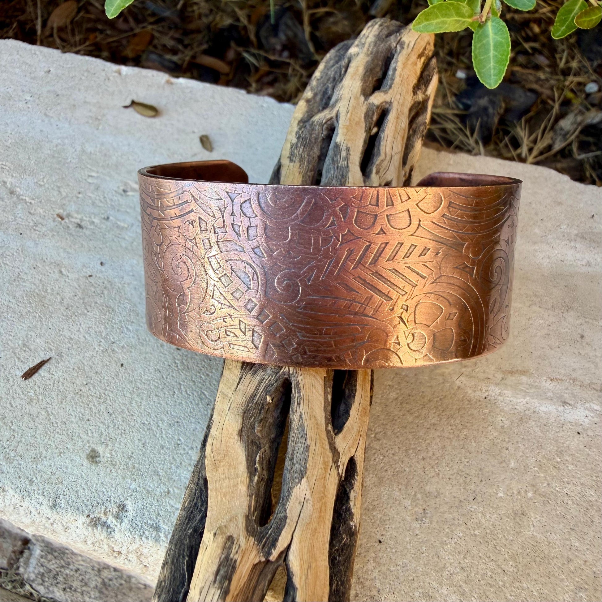 Retro Floral Embossed Copper Cuff • Rustic Raw Copper Bracelet • Hand‑Forged Southwestern Jewelry