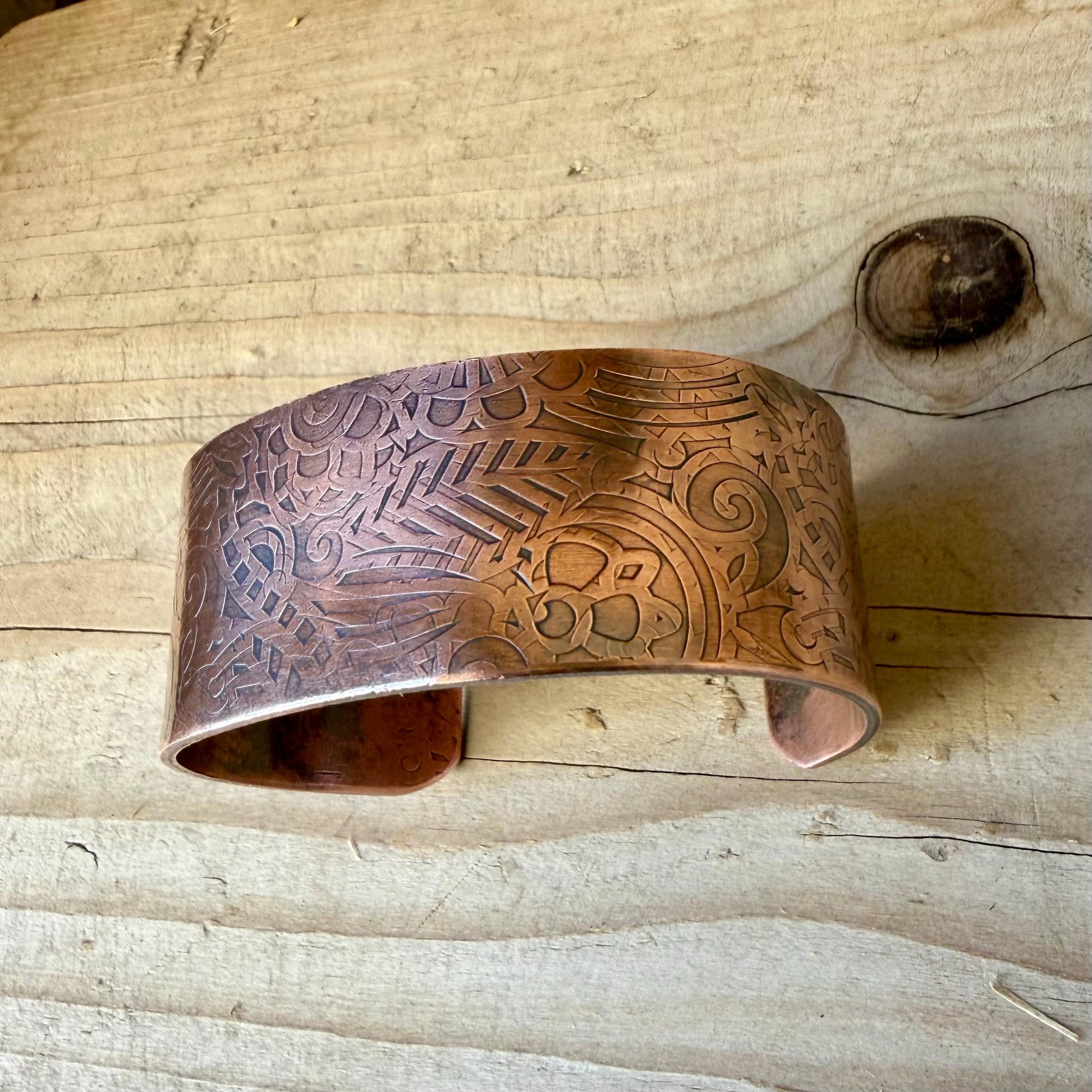 Retro Floral Embossed Copper Cuff • Rustic Raw Copper Bracelet • Hand‑Forged Southwestern Jewelry