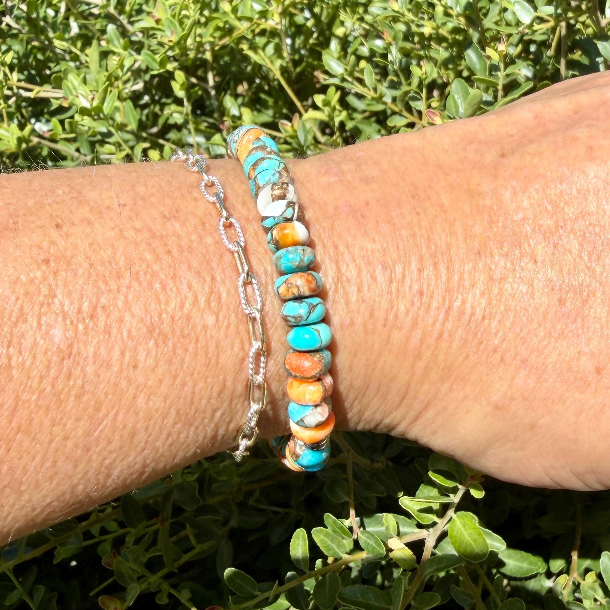Spiny Oyster Kingman Turquoise Stretch Bracelet • Southwest Jewelry