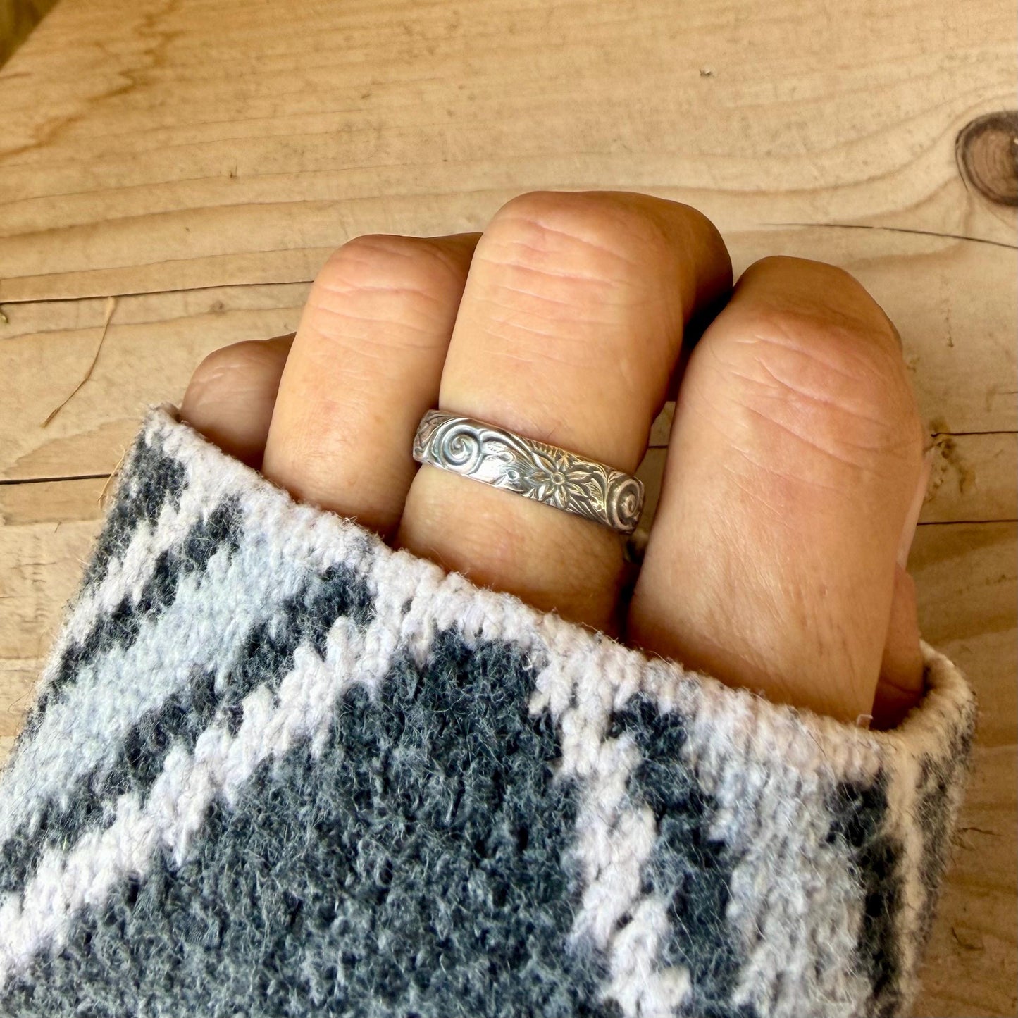Sterling Silver Daisy Band Ring | Wide Band Elegance