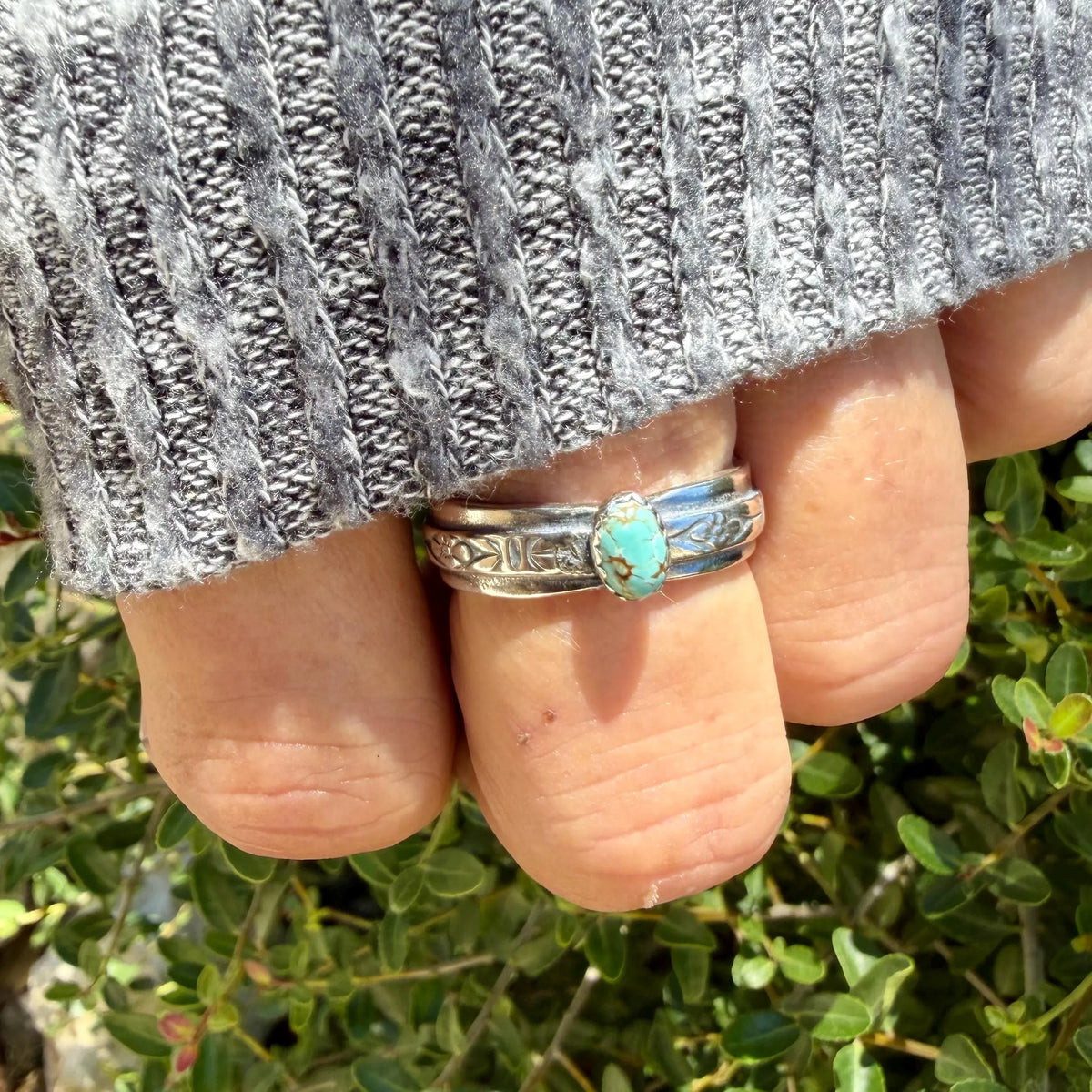Sterling Silver Vintage Heirloom Turquoise Band Ring | Floral Butterfly Pattern Ring