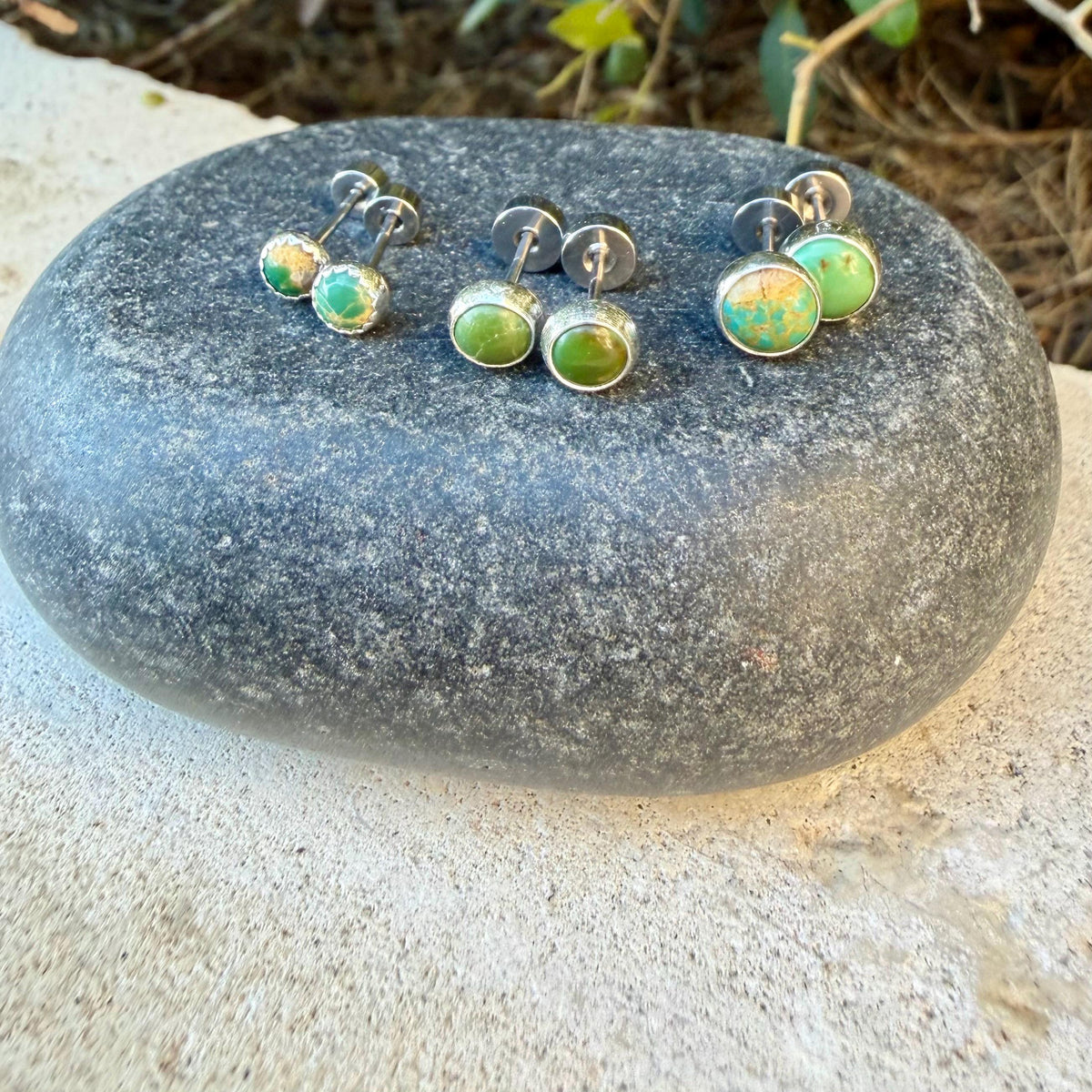 Genuine Kingman Turquoise Labret Stud • Dark Green Teal Turquoise • 20G 18G 16G Threaded Post