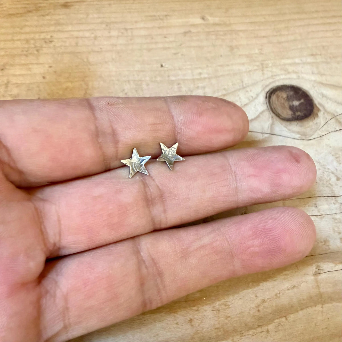 Sterling Silver Star Flat Back Stud | Lobe & Cartilage Helix Earring | Single or Pair