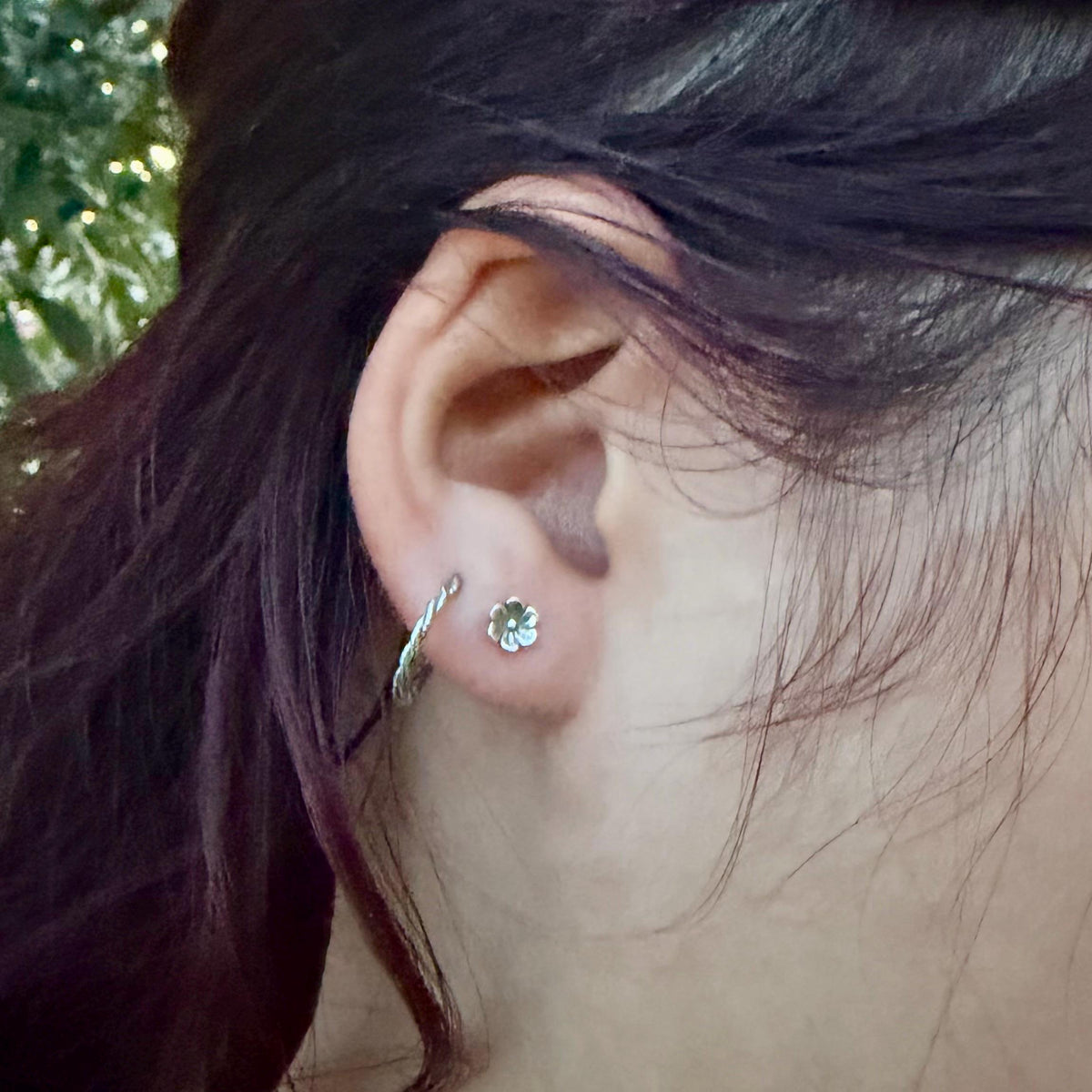 Sterling Silver Flower Labret | Tiny Floral Flat Back Stud | Cartilage Helix Tragus Earring | Single or Pair