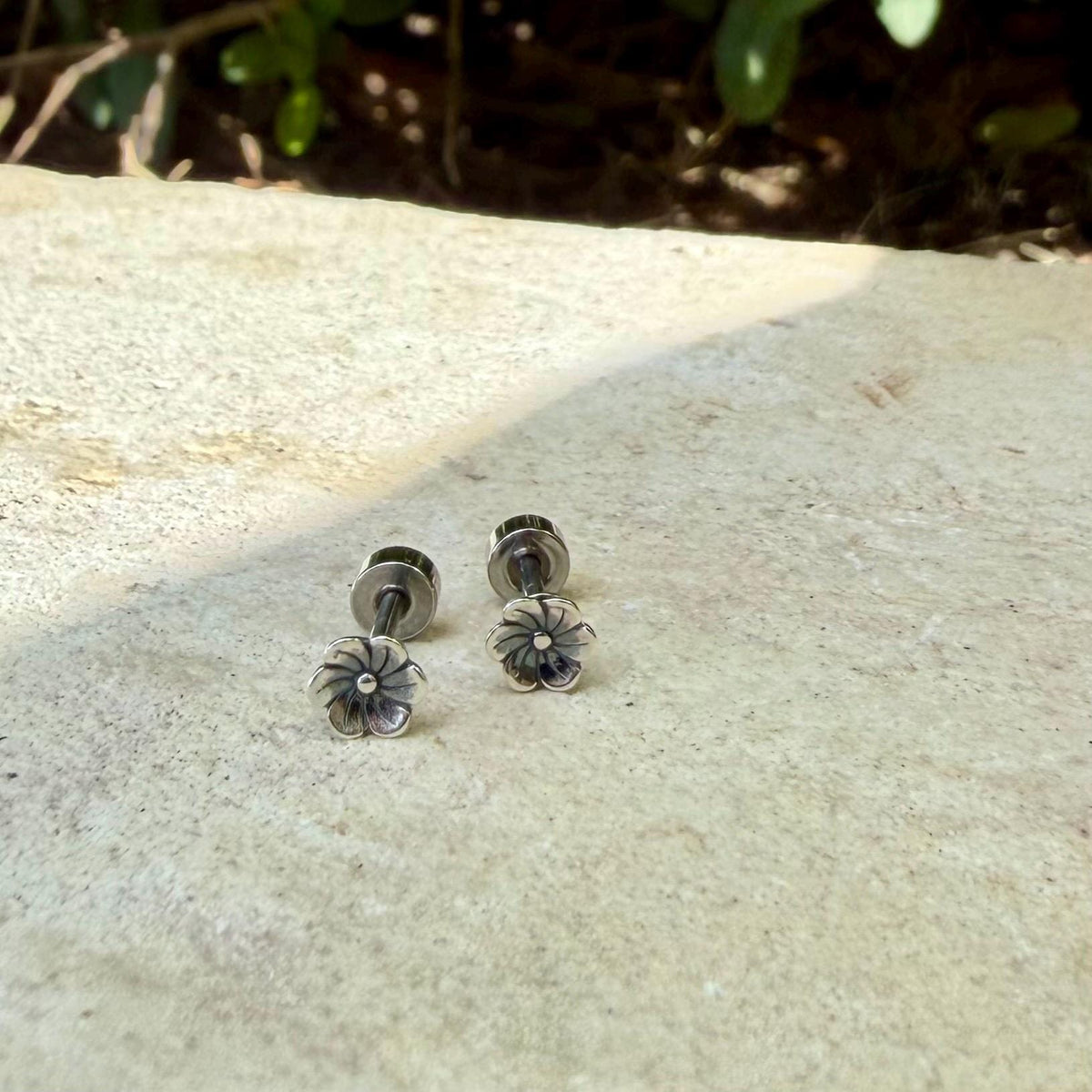 Sterling Silver Flower Labret | Tiny Floral Flat Back Stud | Cartilage Helix Tragus Earring | Single or Pair