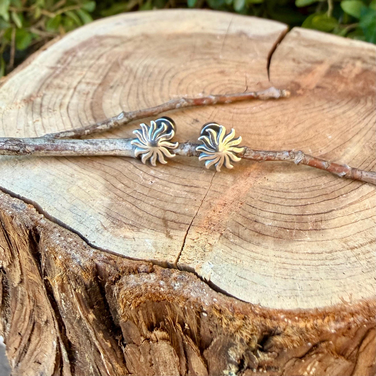 Sterling Silver Sunburst Labret | Flat Back Stud | Cartilage Helix Tragus Earring | Single or Pair