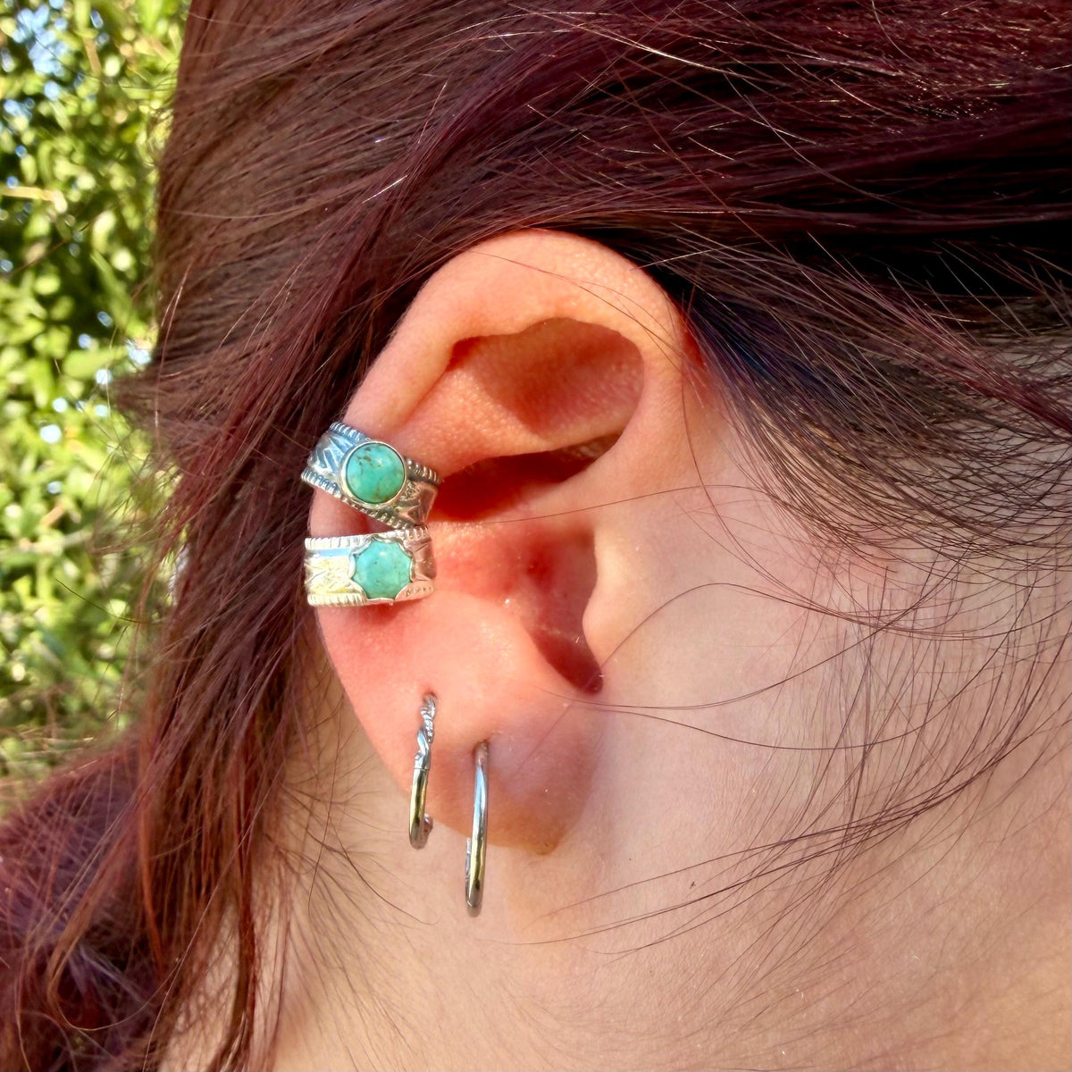 Number 8 Turquoise Ear Cuff • Sterling Silver Southwest Band • Faux Conch • No Piercing